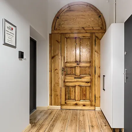 Margi Igram Apartment *